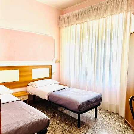 Linda سورينتو