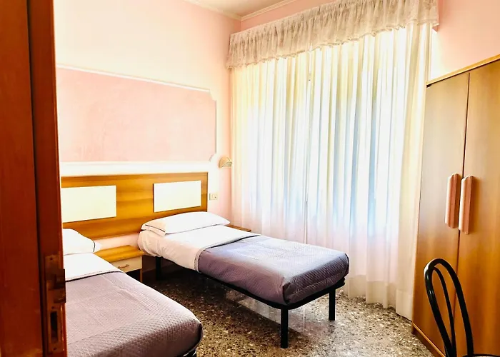 Linda Сорренто